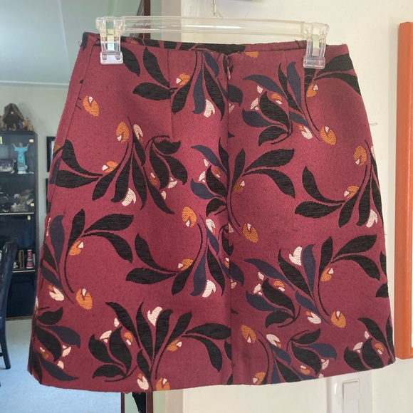 Ann Taylor Mini Skirt - Picture 6 of 6
